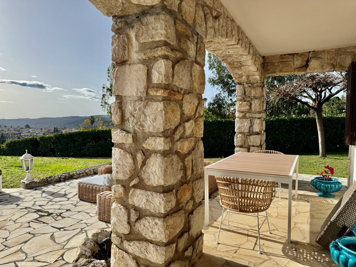 fd27da26-48f2-4a85-9b1c-cfe856a1d863 (1)